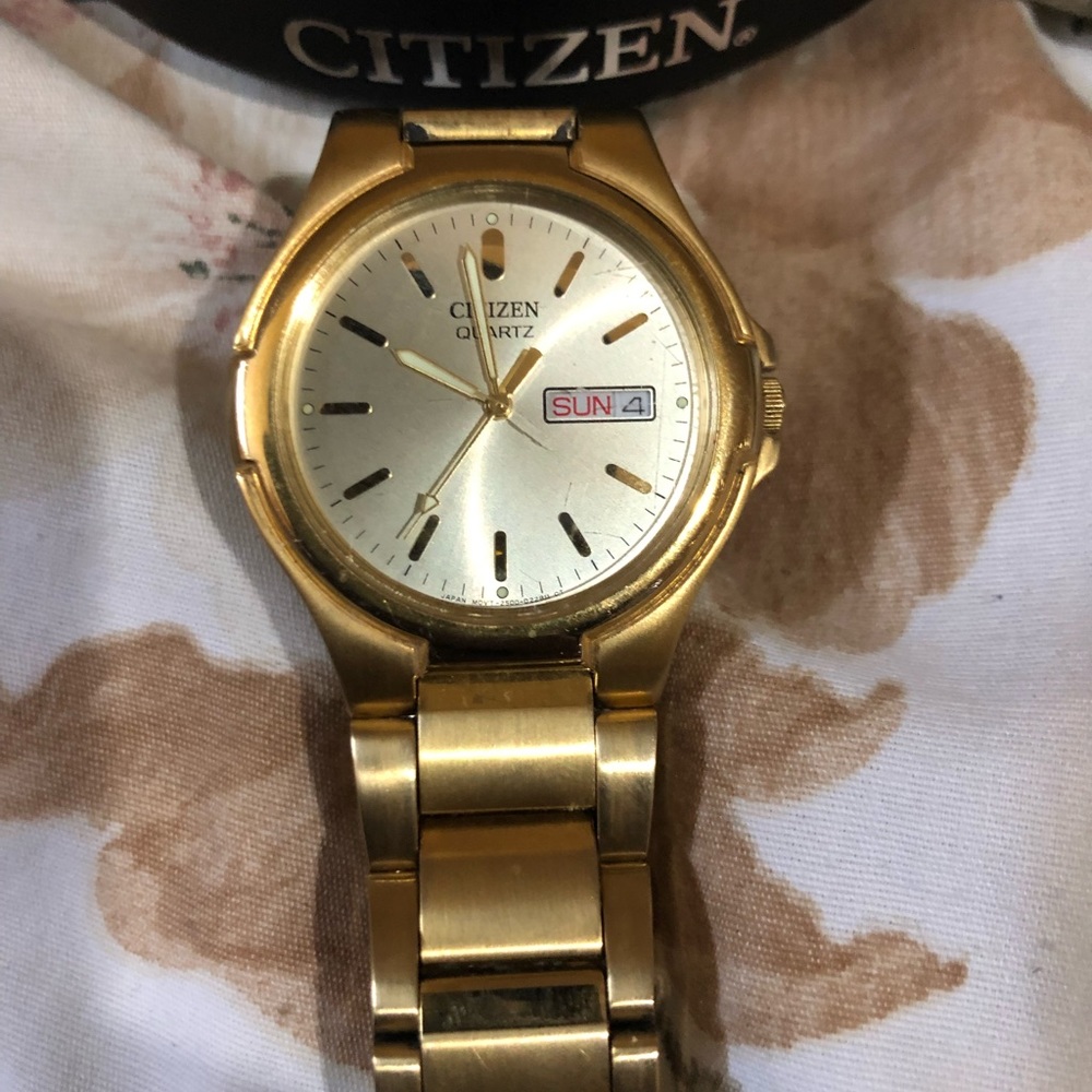 Gold citizen watch